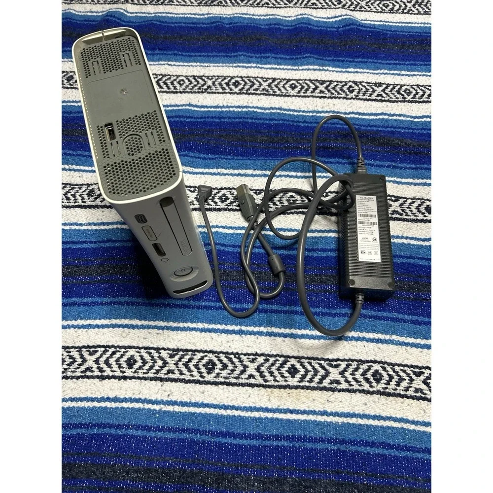 Microsoft Xbox 360 Pro Console 2009 Power Supply Brick Only Works with Issues